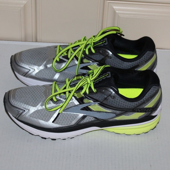 brooks ravenna mens 11.5